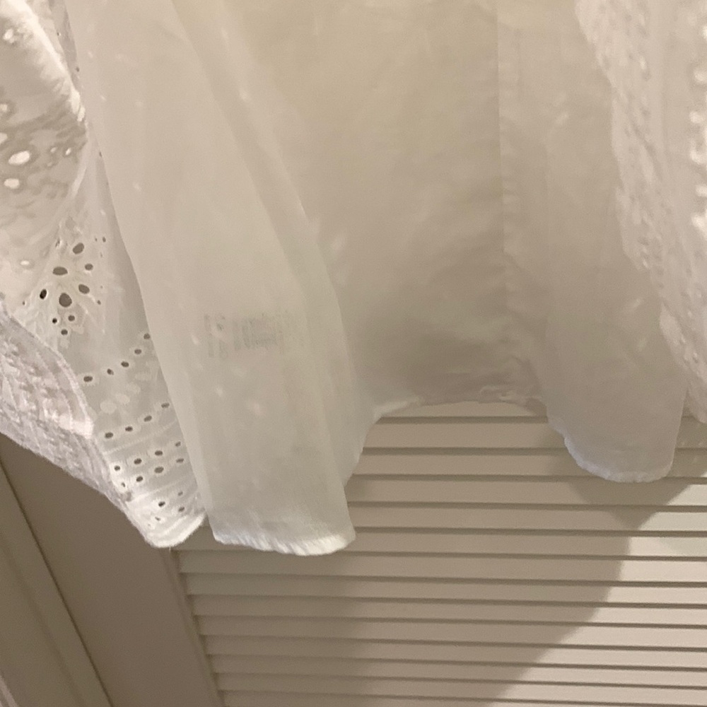 Tuckernuck White Eyelet Crawford Flutter Sleeve Mini Dress NWT Size Small - Picture 8 of 11